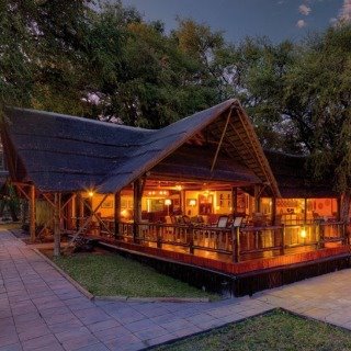 night view of lodge exterior
