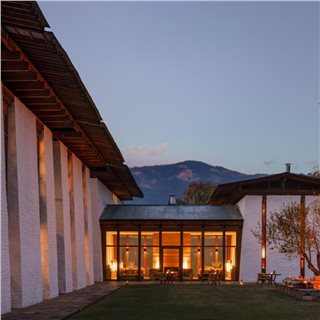 exterior lodge view
