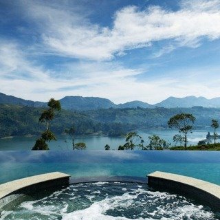 ceylon tea trails pool