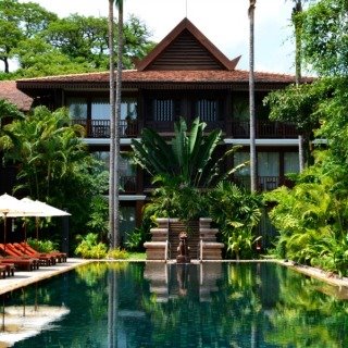 poolside residence view