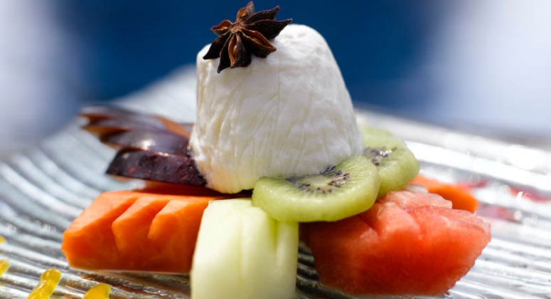 Dining at Banyan Tree