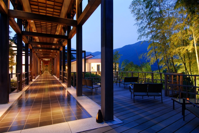 Hotel Sitting Area