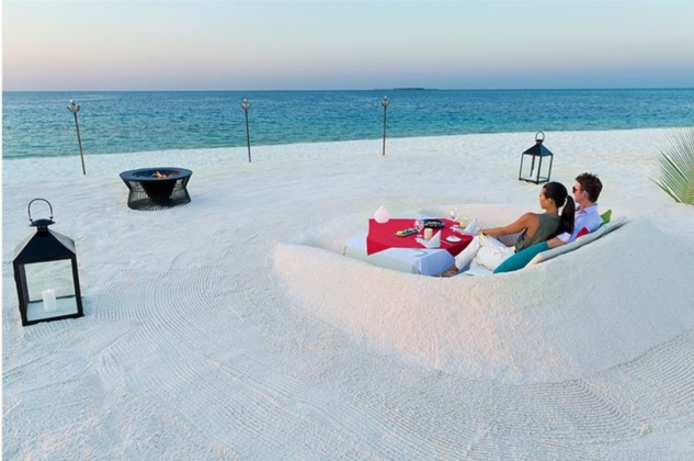 Private Beach Dining