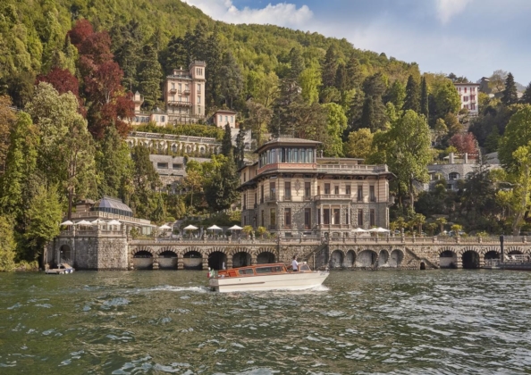 Villa view from the lake