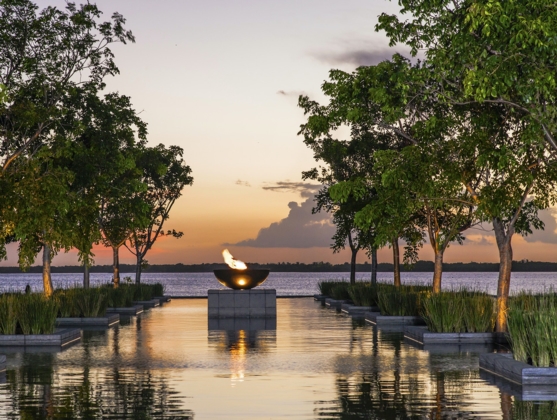 Reflecting pond
