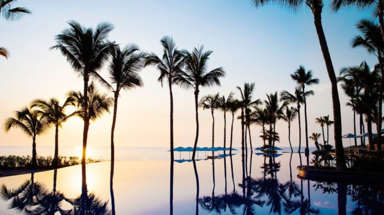 Infinity pool