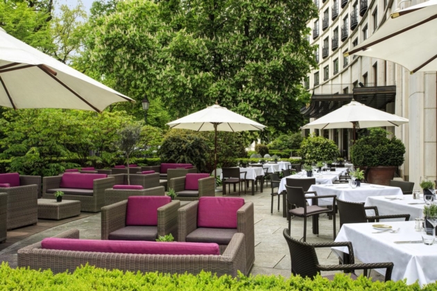 Daverro Restaurant Terrasse