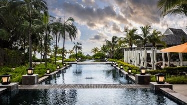 pool view