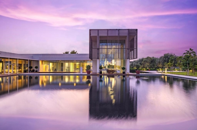 oberoi beach resort al zorah
